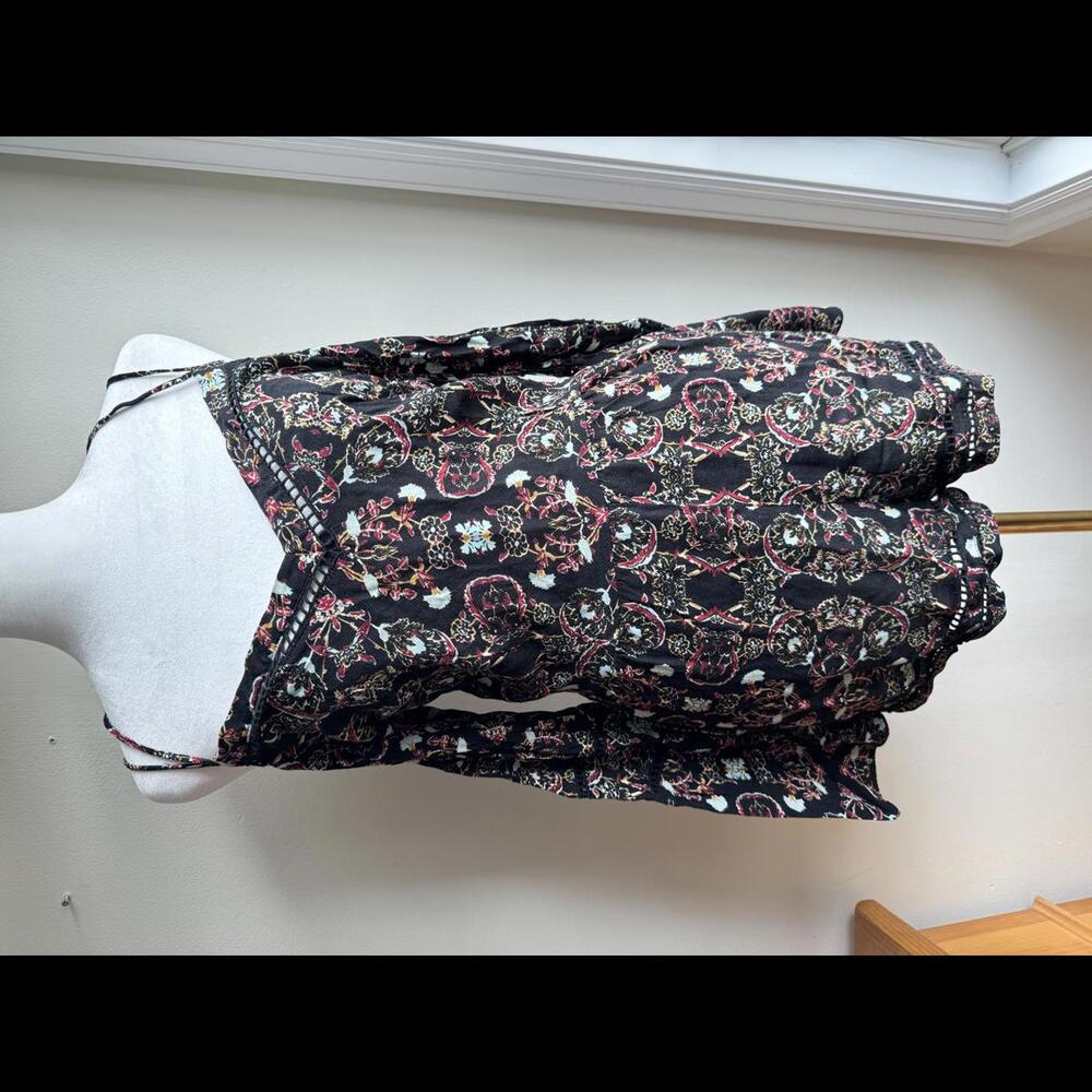 Kendall and Kylie Floral Print Off-Shoulder Romper with Bell Sleeves size small
